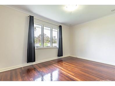 82a Parade Road, Withers WA 6230
