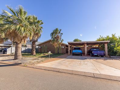 16 Peirl Way, Pegs Creek WA 6714