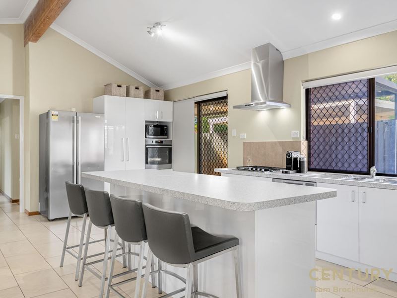 38 Periwinkle Way, Parkwood WA 6147