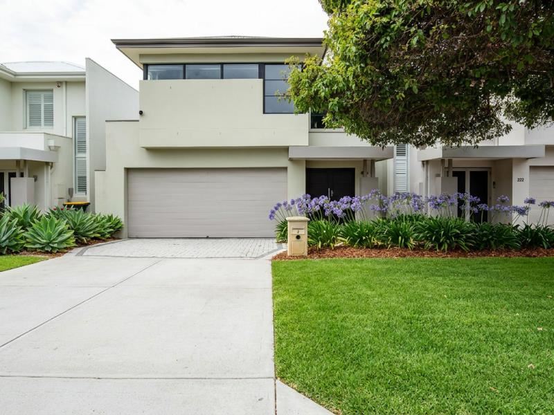 2/222 Herbert Street, Doubleview WA 6018