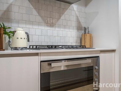 12 Mistral Meander, Currambine WA 6028