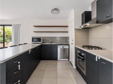 208A Gabriel Street, Cloverdale WA 6105