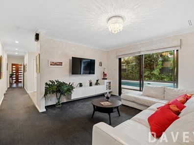 20 Eucalypt Court, Duncraig WA 6023