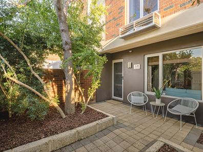 13 Chapman Street, Perth WA 6000
