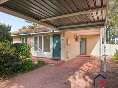 20C Connell Way, Girrawheen WA 6064