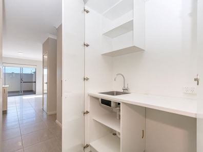 10/57 Hooley Road, Midland WA 6056