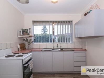 3B Freeland Way, Eden Hill WA 6054
