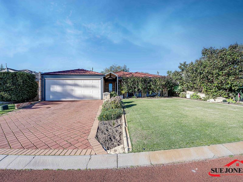 4 Gunsan Mews, Mindarie WA 6030