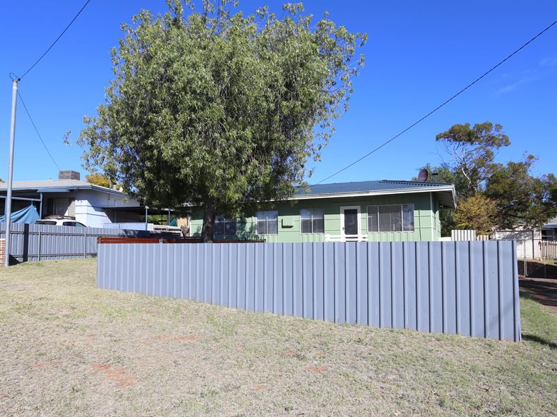 10 New Compton St, Kambalda East
