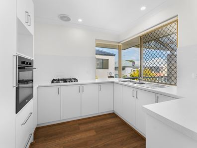 4/12 Fogerthorpe Crescent, Maylands WA 6051
