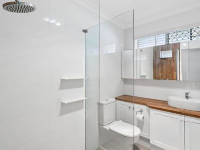 8 Abrolhos Close, Shelley WA 6148