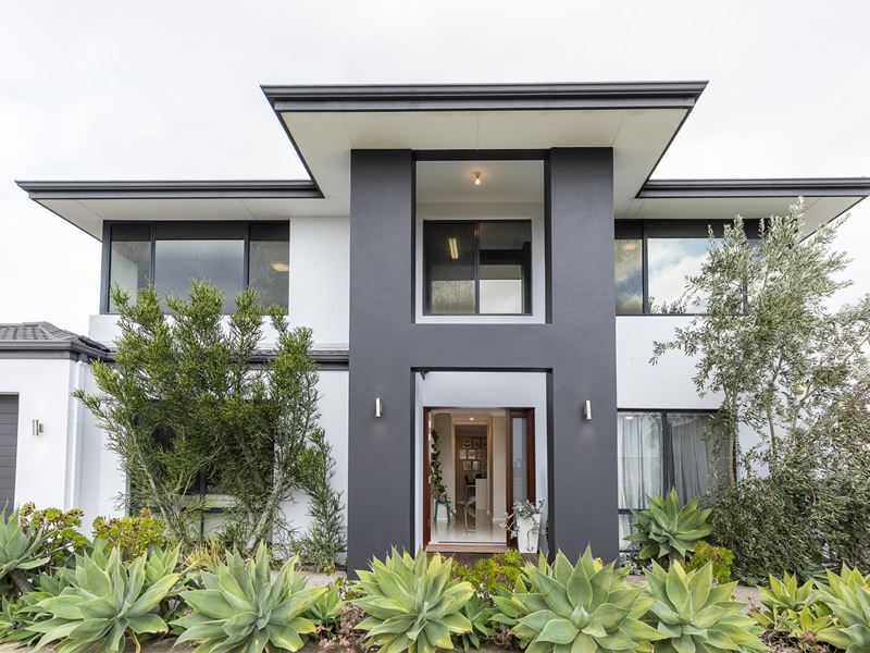 14B Kinsella Street, Joondanna WA 6060