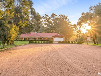 348 Soldiers Road, Cardup WA 6122