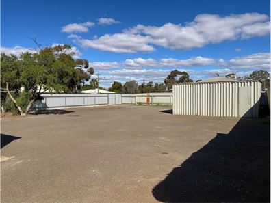 202 Wittenoom Street, Victory Heights WA 6432