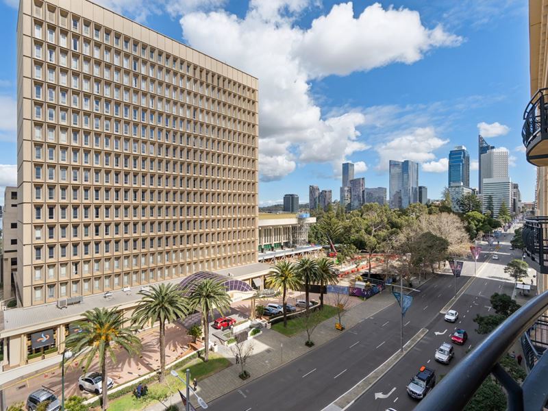 703/2 St Georges Terrace, Perth WA 6000