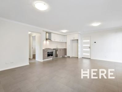 2/19 Selina Street, Innaloo WA 6018