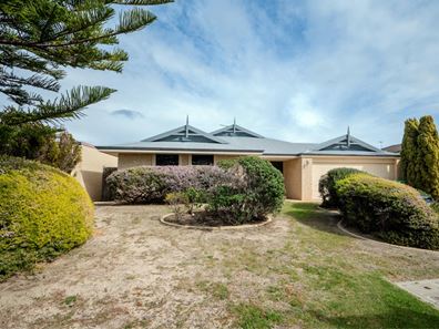 63 Bellport Parade, Mindarie WA 6030