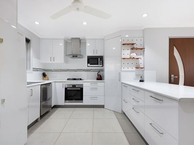 2 Cowan Way, Pegs Creek WA 6714