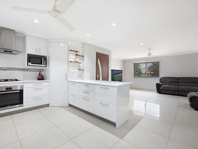 2 Cowan Way, Pegs Creek WA 6714