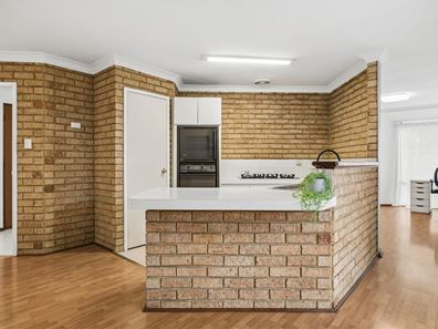 18B Stellfox Close, Murdoch WA 6150