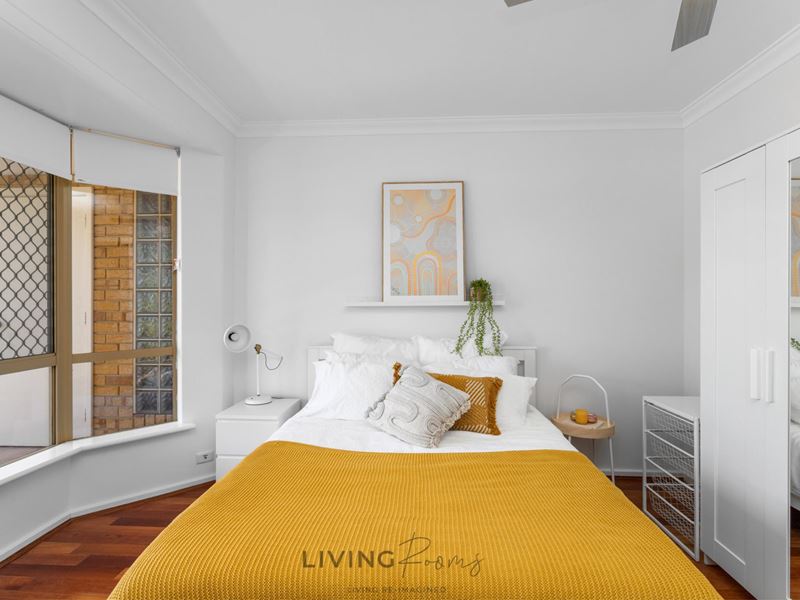 Room/2  21 Azelia Street, Alexander Heights WA 6064