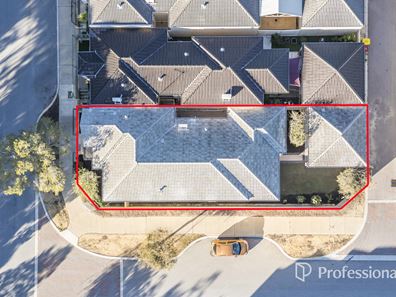 25 Doncaster Grange, Butler WA 6036