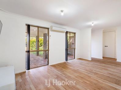 2/12 Bovell Avenue, Margaret River WA 6285