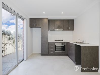 5/6 Sampson Close, Midland WA 6056