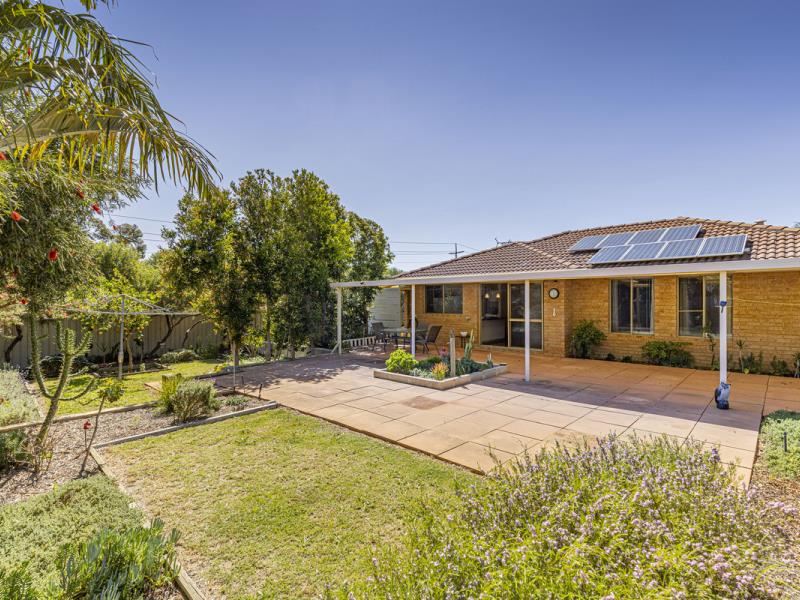 27 Quesnel Place, Joondalup WA 6027