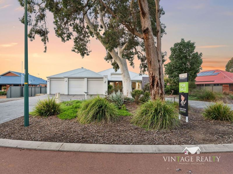 18 Coulterhand Circle, Byford WA 6122