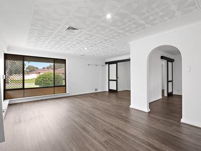 11 Eynesford Street, Gosnells WA 6110