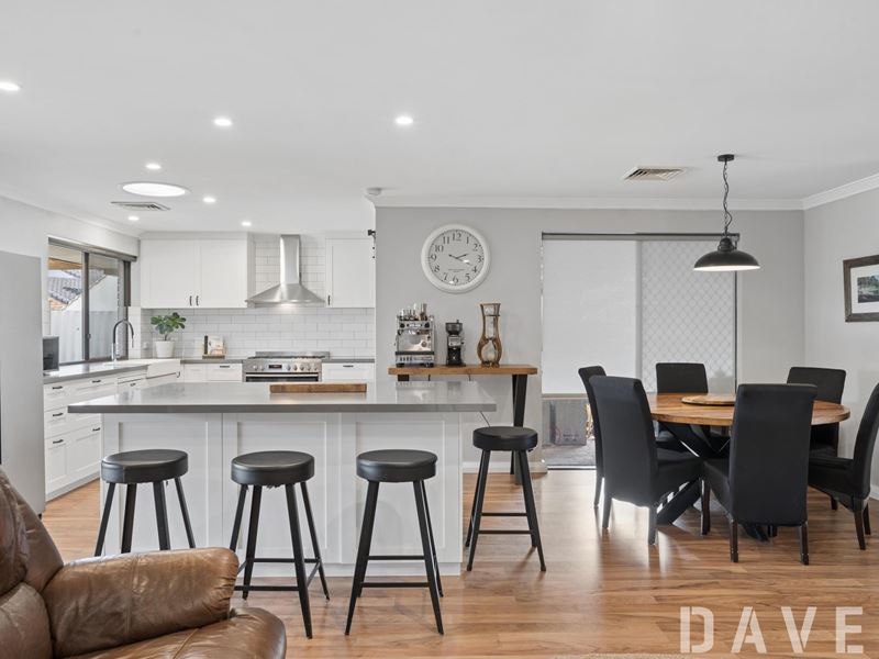 10 Macmillan Rise, Duncraig