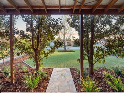 27 Williamson Avenue, Belmont WA 6104