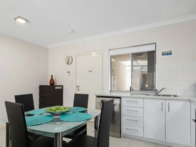 1/26 Ambrose St, Innaloo WA 6018