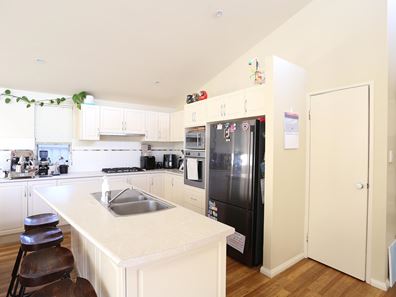 24 Addington Cross, West Beach WA 6450