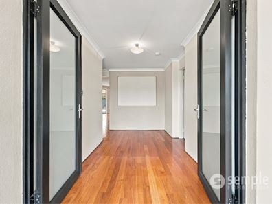 4 Baldessin Avenue, Harrisdale WA 6112