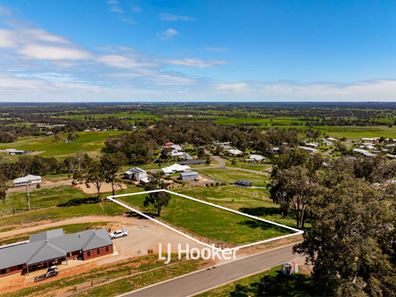18 Delaware Loop, Roelands WA 6226