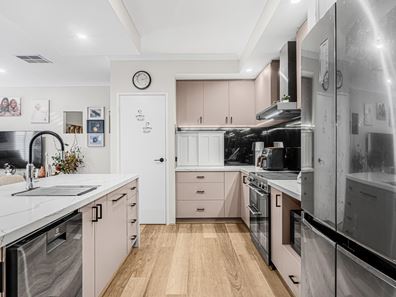 8 Kensei Road, Baldivis WA 6171