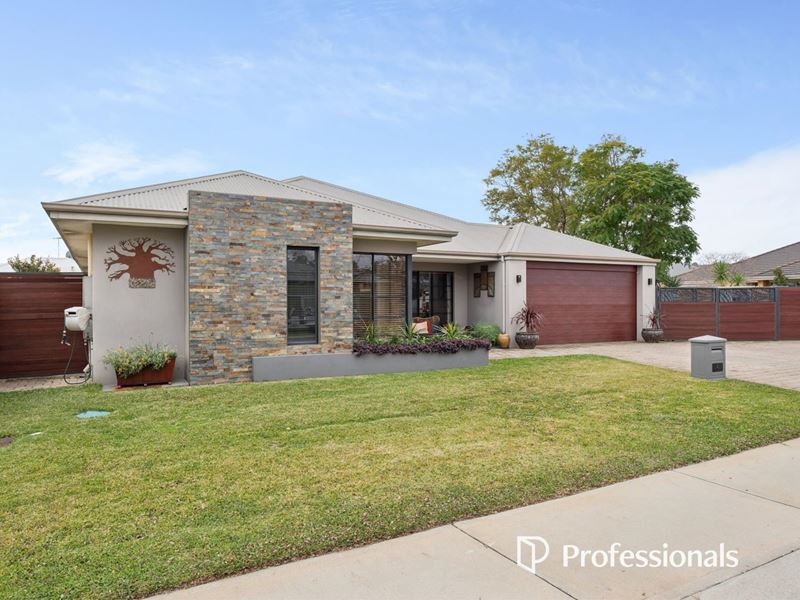 2 Barnden Road, Helena Valley WA 6056