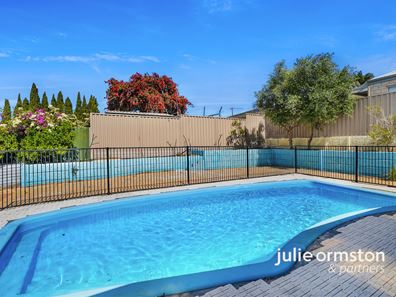 88 Macquarie Avenue, Padbury WA 6025