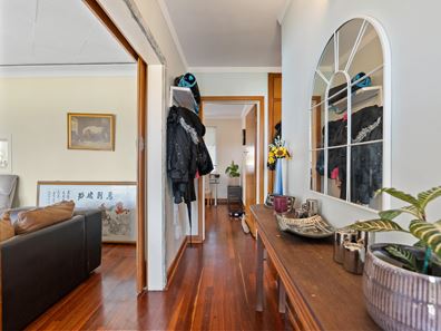 31 Tidefall Street, Safety Bay WA 6169