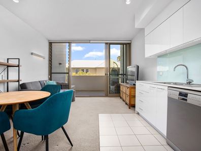 13/22 Heirisson Way, North Coogee WA 6163