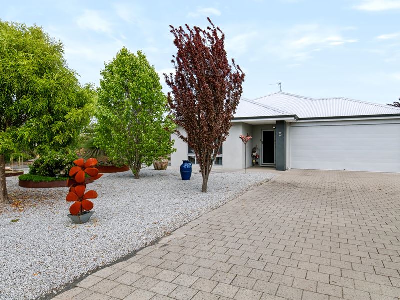 5 Kincaid Close, Bridgetown