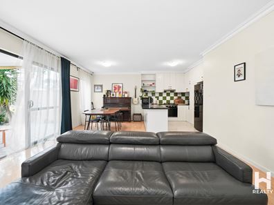 2/2B Chailey Place, Balga WA 6061