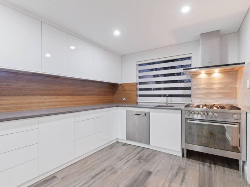 5/133 Deanmore Road, Scarborough WA 6019