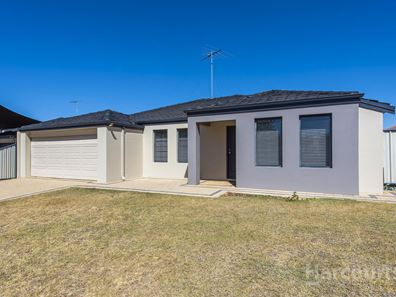 20 Sugar Bush Way, Meadow Springs WA 6210
