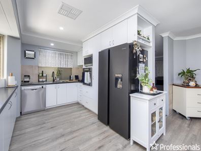 113 Cockman Cross, Stratton WA 6056