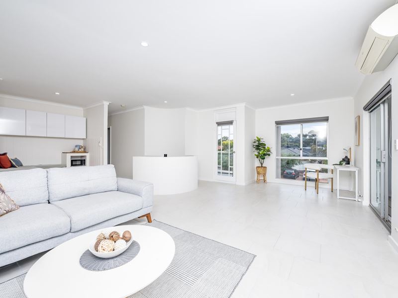 2 Gunida  Street, Mullaloo