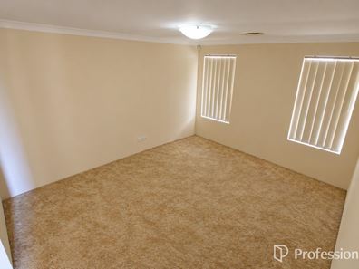 23 Finsbury Drive, Thornlie WA 6108