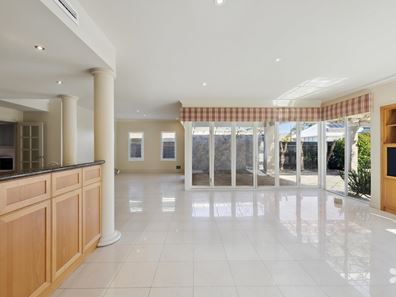 78 St Johns Wood Blvd, Mount Claremont WA 6010